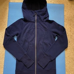 LULULEMON Navy Blue Scuba Hoodie, never worn